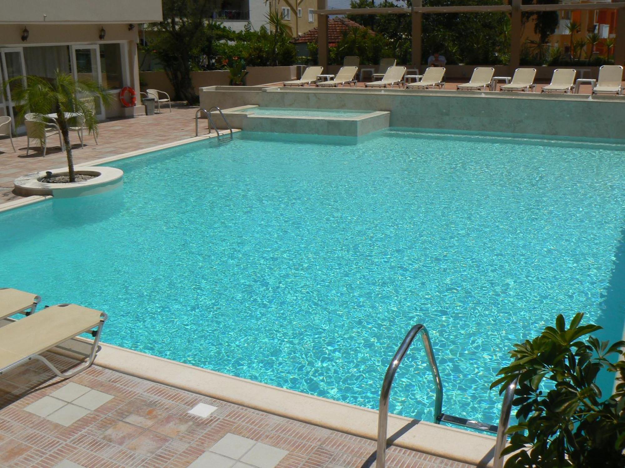Happyland Hotel Apartments Νυδρί Εξωτερικό φωτογραφία