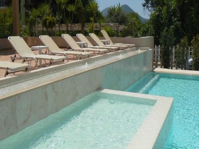 Happyland Hotel Apartments Νυδρί Εξωτερικό φωτογραφία