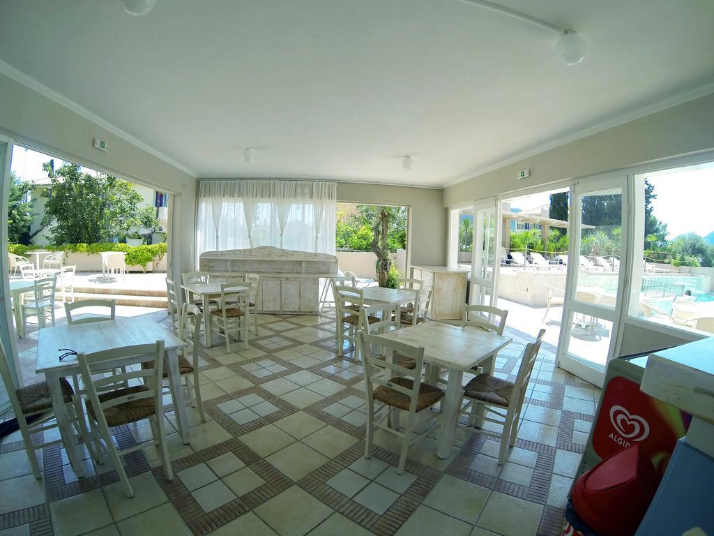 Happyland Hotel Apartments Νυδρί Εξωτερικό φωτογραφία